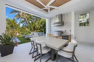 493 8th Ave S, Naples, FL 34102 - Photo 6