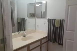 716 Landover Cir, Naples, FL 34104 - Photo 12