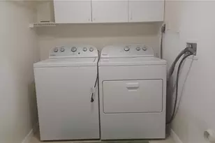 716 Landover Cir, Naples, FL 34104 - Photo 38