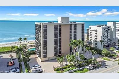 9653 Gulf Shore Dr #402, Naples, FL 34108 - Photo 4