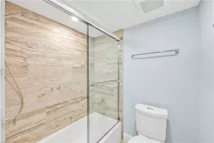 9653 Gulf Shore Dr, Naples, FL 34108 - Photo 32