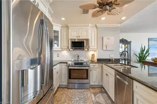 3115 Gulf Shore Blvd N, Naples, FL 34103 - Photo 10