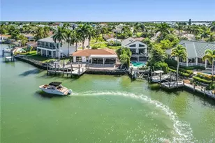 121 Jamaica Dr, Naples, FL 34113 - Photo 32