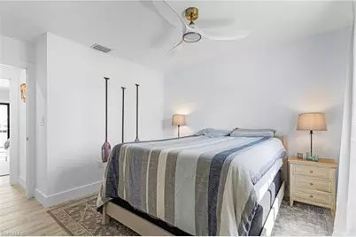 121 Jamaica Dr, Naples, FL 34113 - Photo 20