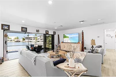 121 Jamaica Dr, Naples, FL 34113 - Photo 6