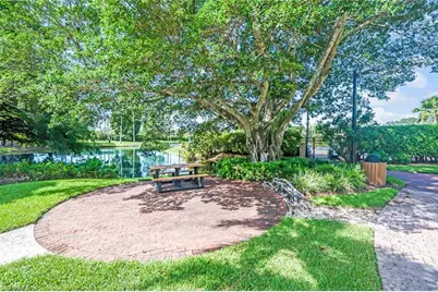 6670 Ilex Cir #4D, Naples, FL 34109 - Photo 36