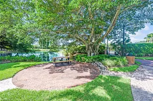 6670 Ilex Cir, Naples, FL 34109 - Photo 36
