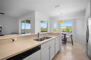 10333 Heritage Bay Blvd, Naples, FL 34120 - Photo 16