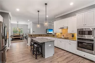 28525 Longford Ct, Bonita Springs, FL 34135 - Photo 12