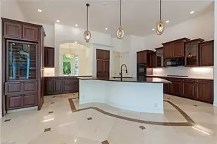 1252 Pocantico Ln, Naples, FL 34110 - Photo 10