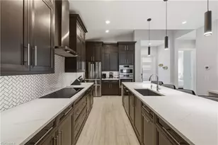 711 91st Ave N, Naples, FL 34108 - Photo 6