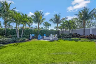 2542 Seychelles Dr, Naples, FL 34112 - Photo 32