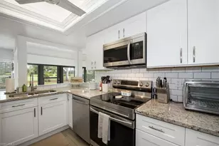 5665 Trailwinds Dr, Fort Myers, FL 33907 - Photo 10