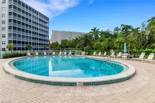 1 Bluebill Ave, Naples, FL 34108 - Photo 24