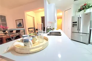 885 Eastham Way, Naples, FL 34104 - Photo 6