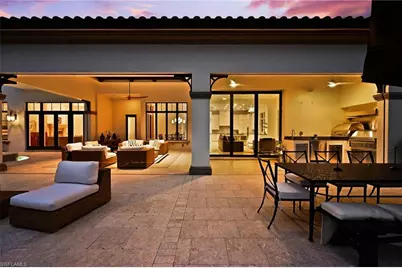 333 Sedgwick Ct, Naples, FL 34108 - Photo 6