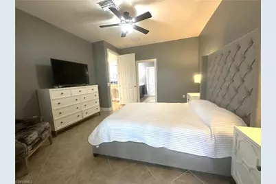 13462 Kent St, Naples, FL 34109 - Photo 14