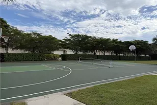 13462 Kent St, Naples, FL 34109 - Photo 26