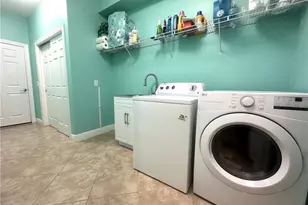 13462 Kent St, Naples, FL 34109 - Photo 22