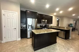 13462 Kent St, Naples, FL 34109 - Photo 2