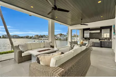 414 Palm Ct, Naples, FL 34108 - Photo 26