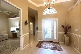 2109 Morning Sun Ln, Naples, FL 34119 - Photo 4