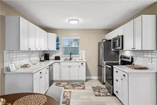 113/115 Bahia Via, Fort Myers Beach, FL 33931 - Photo 18