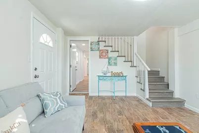 1881 Danford St, Naples, FL 34112 - Photo 4