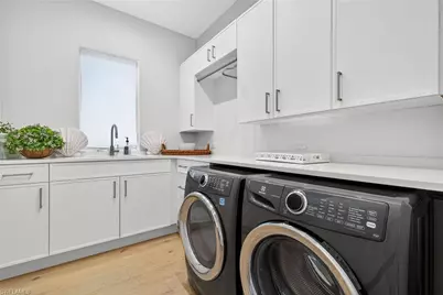 405 7th Ave N, Naples, FL 34102 - Photo 40