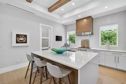 405 7th Ave N, Naples, FL 34102 - Photo 10