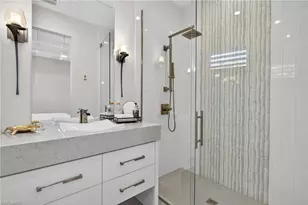405 7th Ave N, Naples, FL 34102 - Photo 38