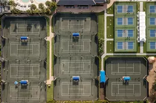 1755 Venezia Ct, Naples, FL 34105 - Photo 32