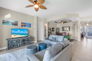 9213 Quartz Ln, Naples, FL 34120 - Photo 6