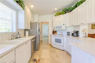 7390 Emilia Ln, Naples, FL 34114 - Photo 2