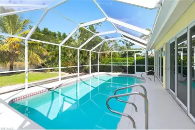 912 Belville Blvd, Naples, FL 34104 - Photo 30