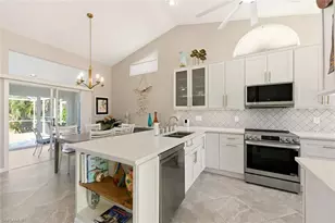 912 Belville Blvd, Naples, FL 34104 - Photo 8