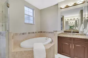 785 Regency Reserve Cir, Naples, FL 34119 - Photo 20