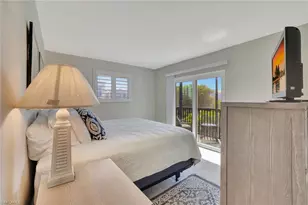 766 Central Ave, Naples, FL 34102 - Photo 16