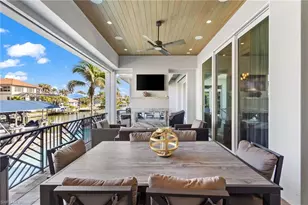 103 Bayview Ave, Naples, FL 34108 - Photo 14