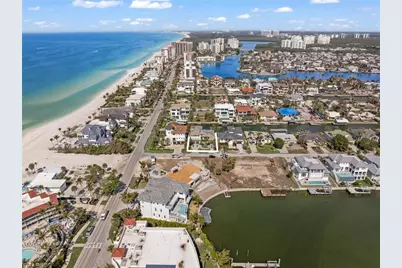 103 Bayview Ave, Naples, FL 34108 - Photo 26