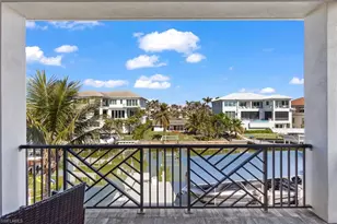 103 Bayview Ave, Naples, FL 34108 - Photo 8