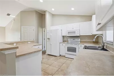 4104 13th St SW, Lehigh Acres, FL 33976 - Photo 4