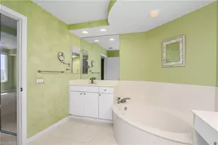 420 Cove Tower Dr, Naples, FL 34110 - Photo 20