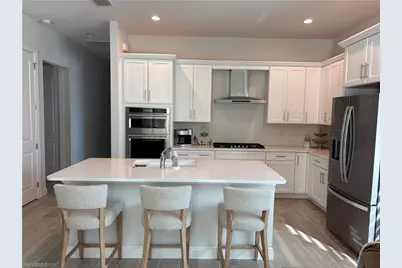 9095 Saint Lucia Dr, Naples, FL 34114 - Photo 16