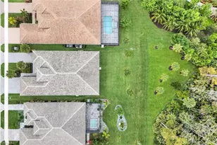 12033 Azalea Wy, Naples, FL 34120 - Photo 32