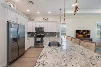 730 95th Ave N, Naples, FL 34108 - Photo 14