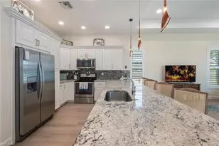 730 95th Ave N, Naples, FL 34108 - Photo 14