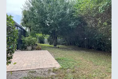 385 Ashbury Way, Naples, FL 34110 - Photo 12