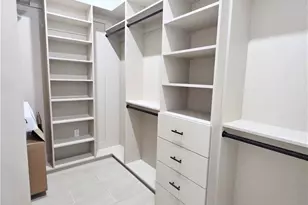 264 13th St NW, Naples, FL 34120 - Photo 12