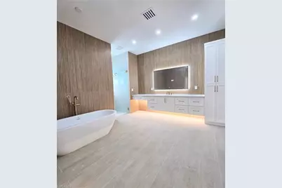 264 13th St NW, Naples, FL 34120 - Photo 10